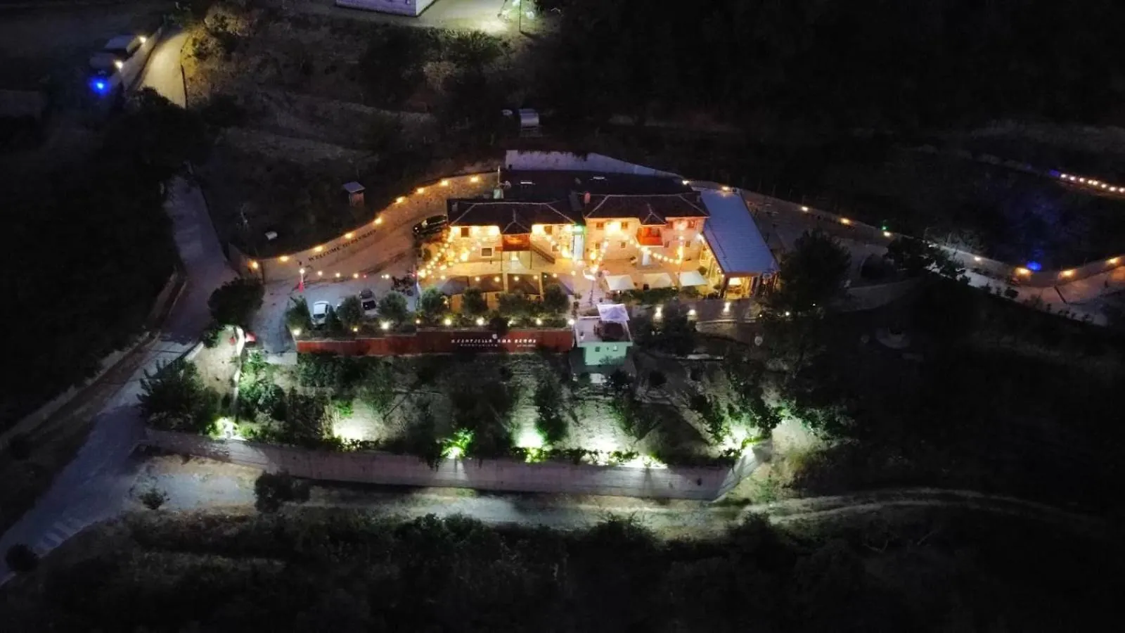 Keshtjella Xhabeqos Hotel Laknas 4*,  Albania
